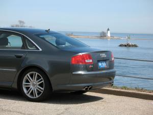 Audi S8 2008 года  (NA)